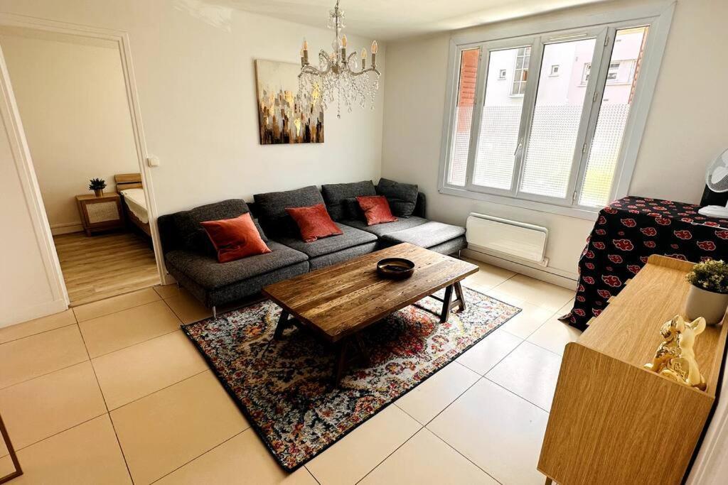 Appartement 3 Chambres + Parking A Lyon 7 Exterior photo
